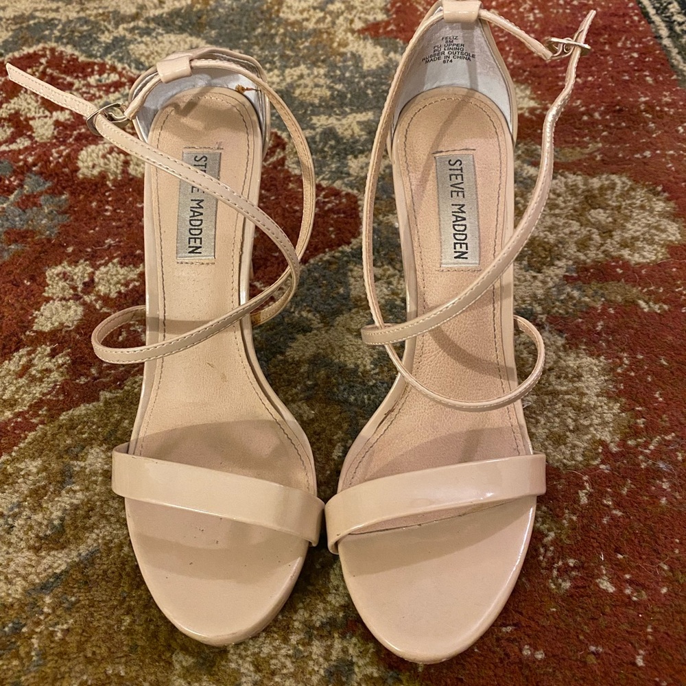 Steve Madden feliz heels